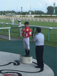 川須騎手ありがとう