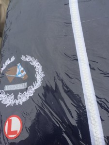 畠山厩舎の記念ブルゾンが当たった