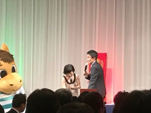 司会のお二人が抽選してた